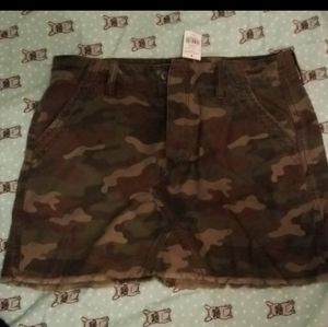 2 skirts American Eagle & PacSun